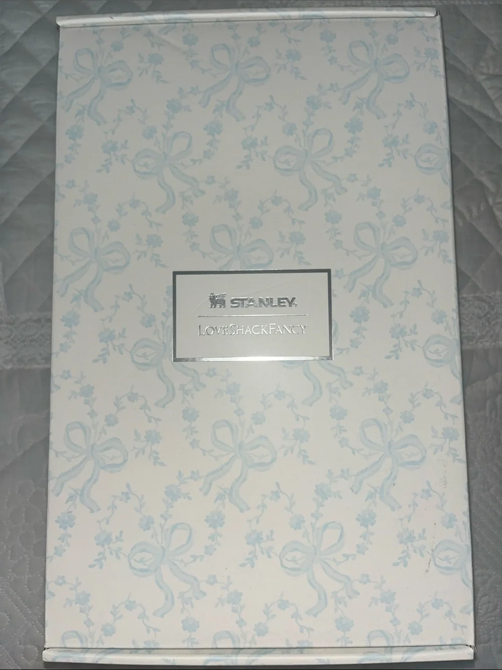 Love Shack Fancy x Stanley Light Blue Bow Pattern - Picture 3 of 4